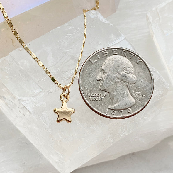 Simple Solo Star Necklace