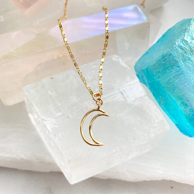 Simple Crescent Moon Necklace