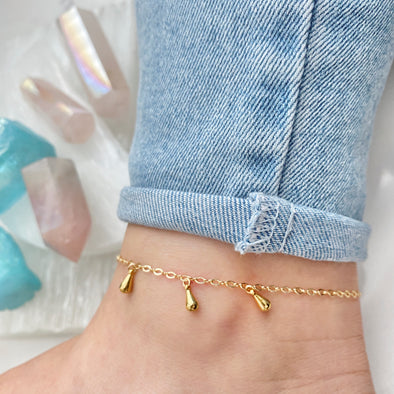Dangly Tear Drop Charm Anklet